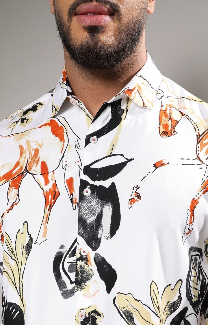 Men's White Printed Casual Shirts
