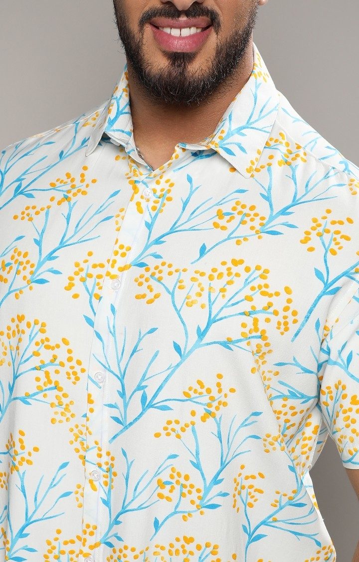 Men's White Printed Casual Shirts