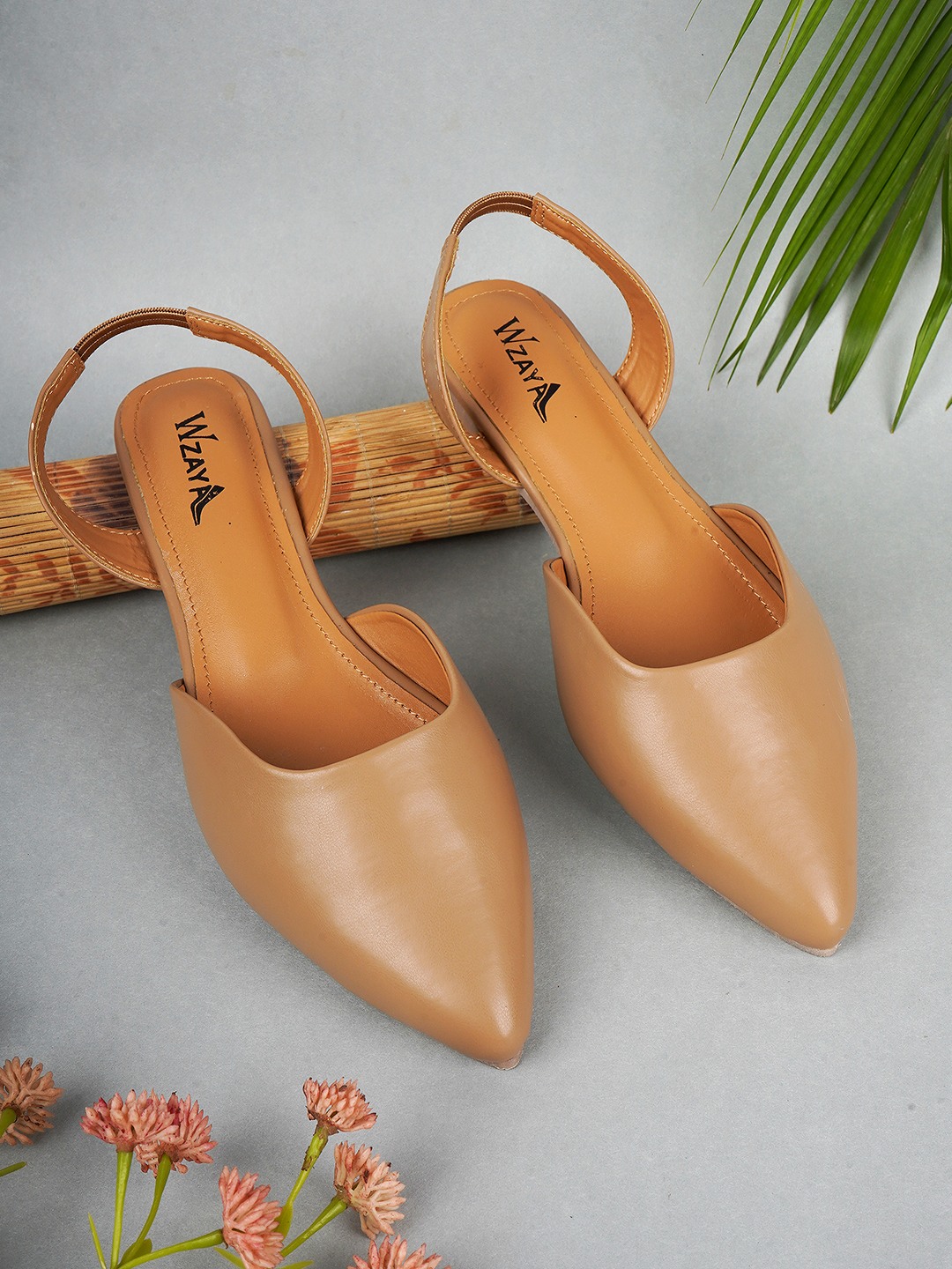 Women Solid Pointed Toe Backstrap Mules
