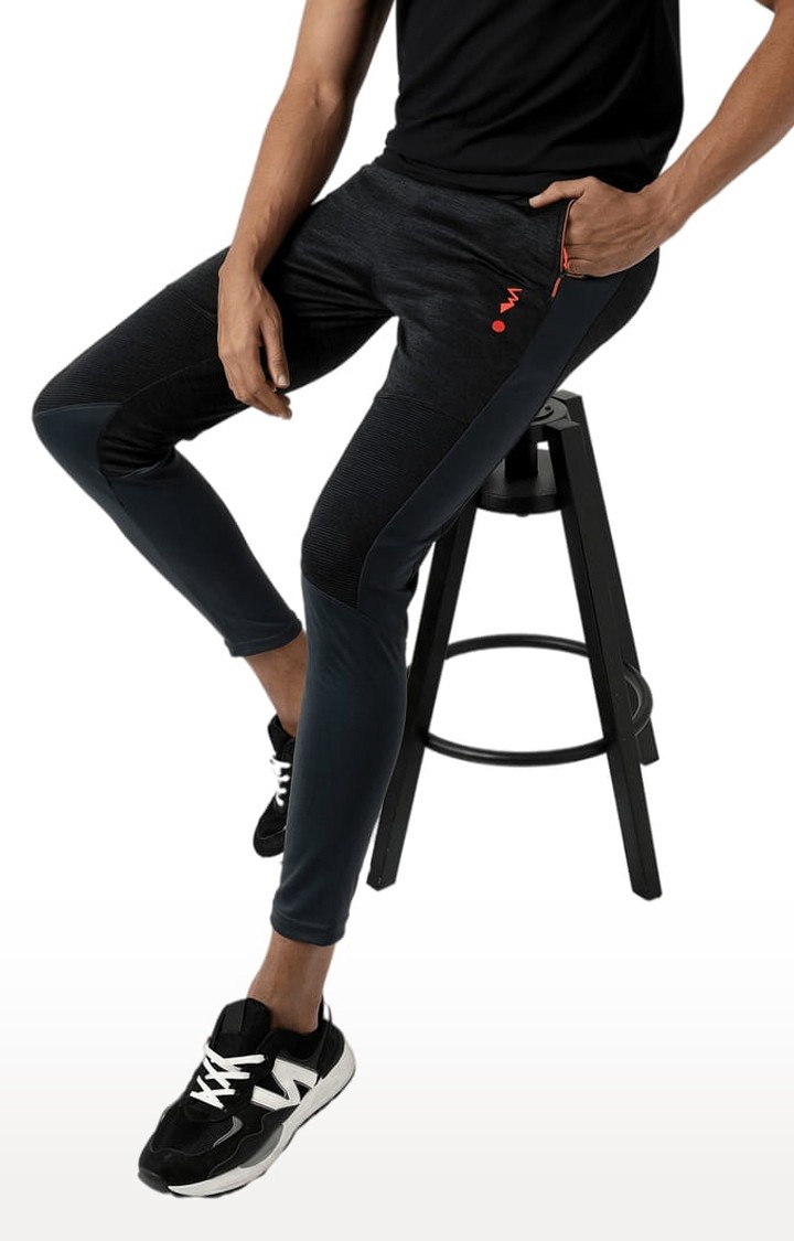 Men's Black Solid Cotton Trackpants