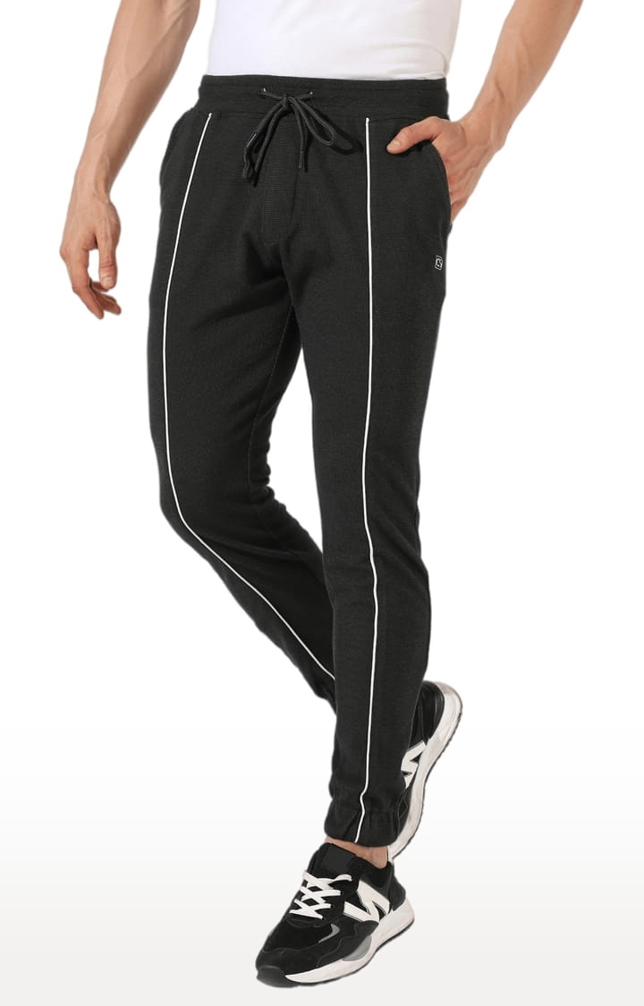 CAMPUS SUTRA | Men's Solid Black Regular Fit Trackpant