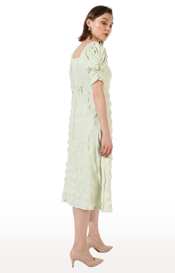 Women's Green Crepe Solid Shift Dress