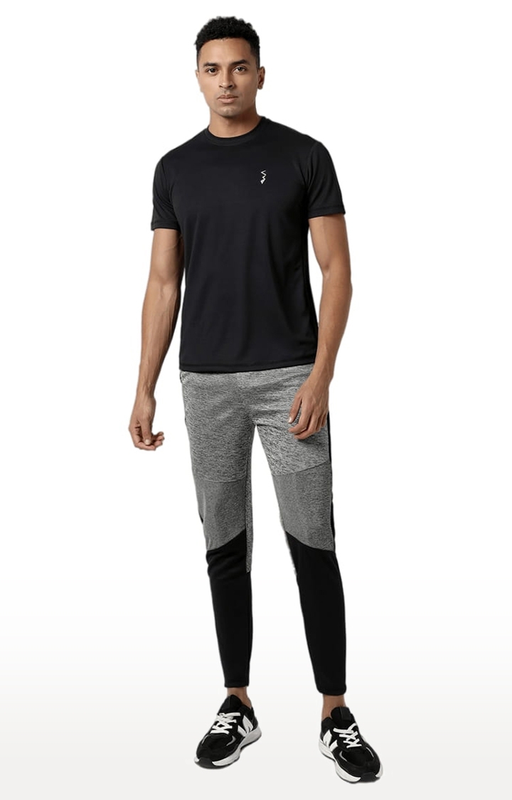 CAMPUS SUTRA | Men's Black Polyester Solid Activewear T-Shirt 1