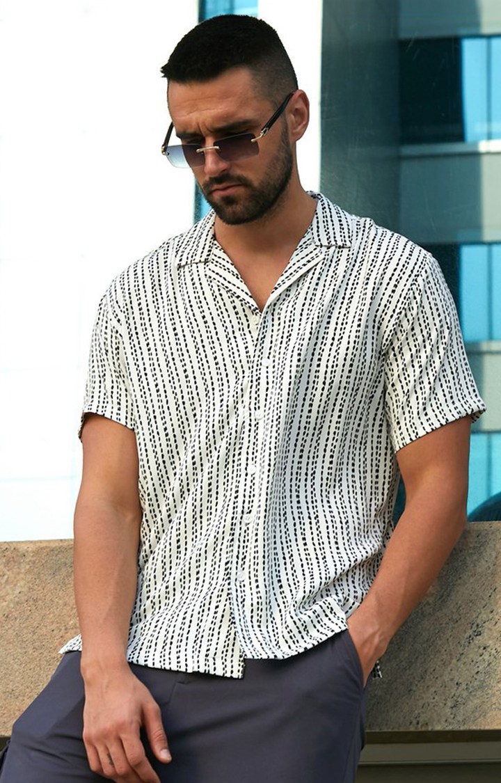 Men's White Printed Casual Shirts