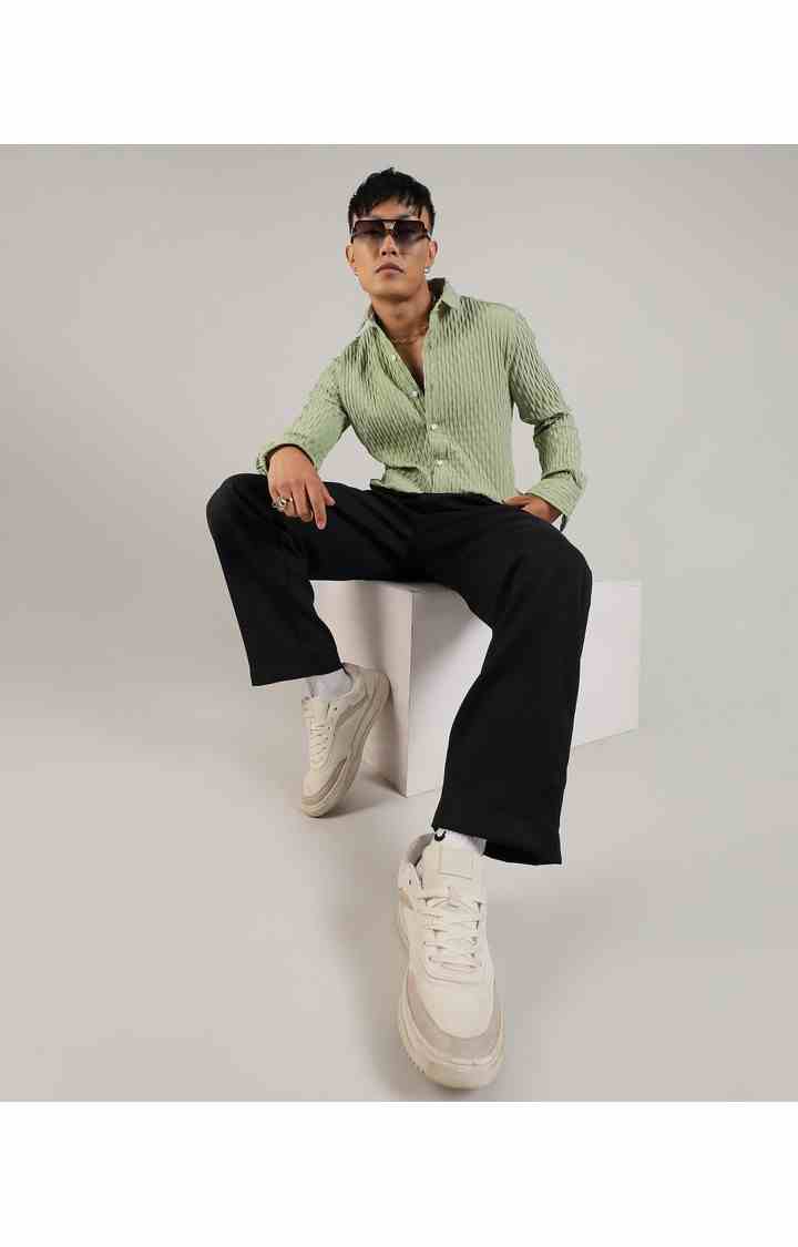 Men's Green Solid Casual Shirts
