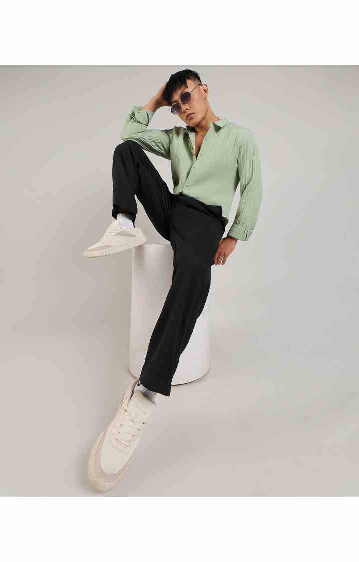 Men's Green Solid Casual Shirts