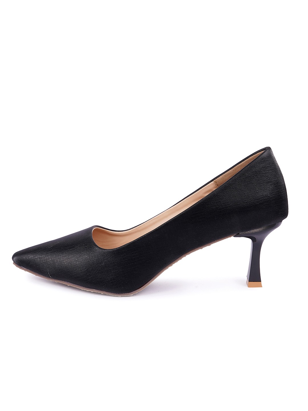 Pointed backstrap Pumps