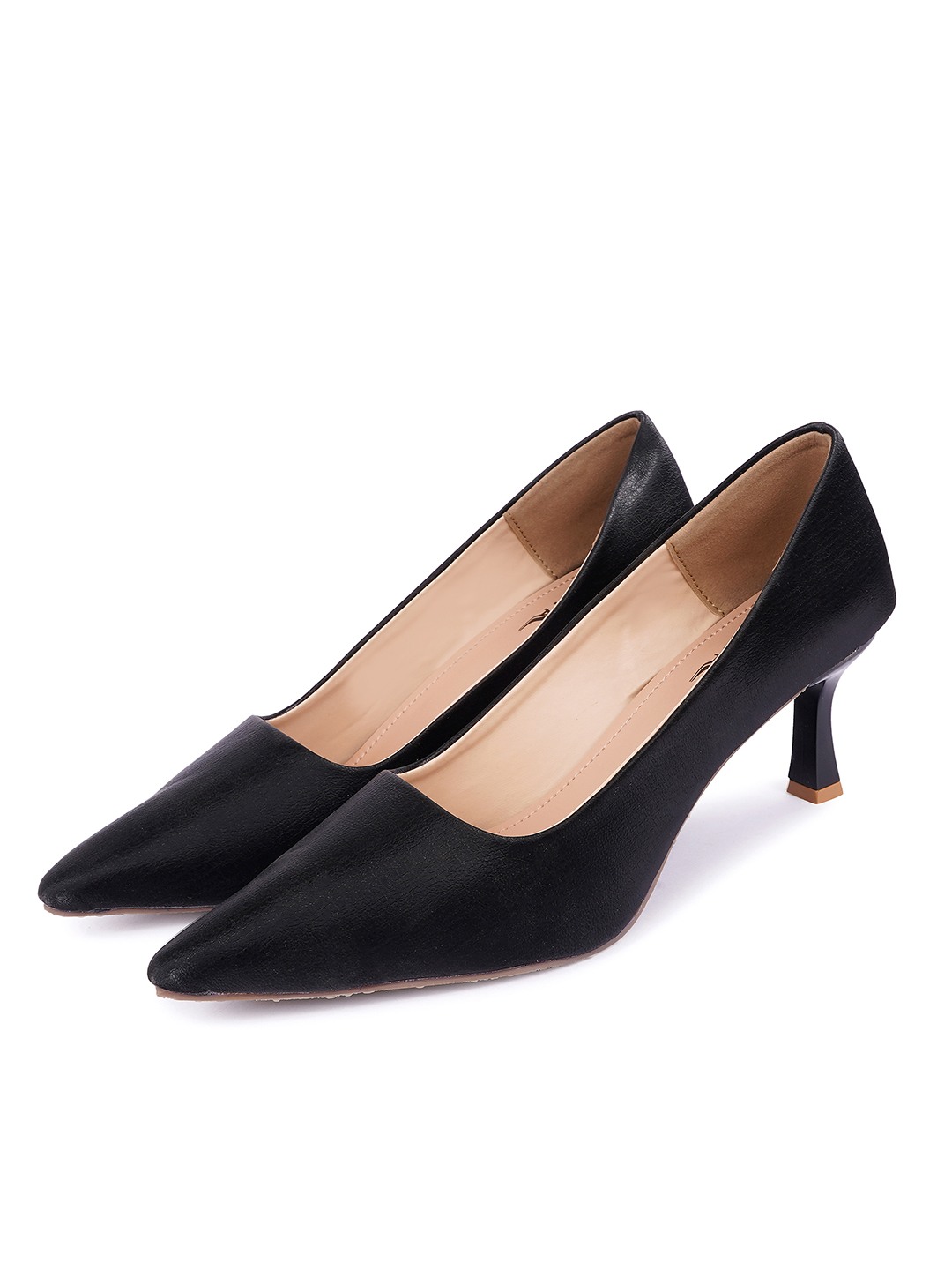 Pointed backstrap Pumps