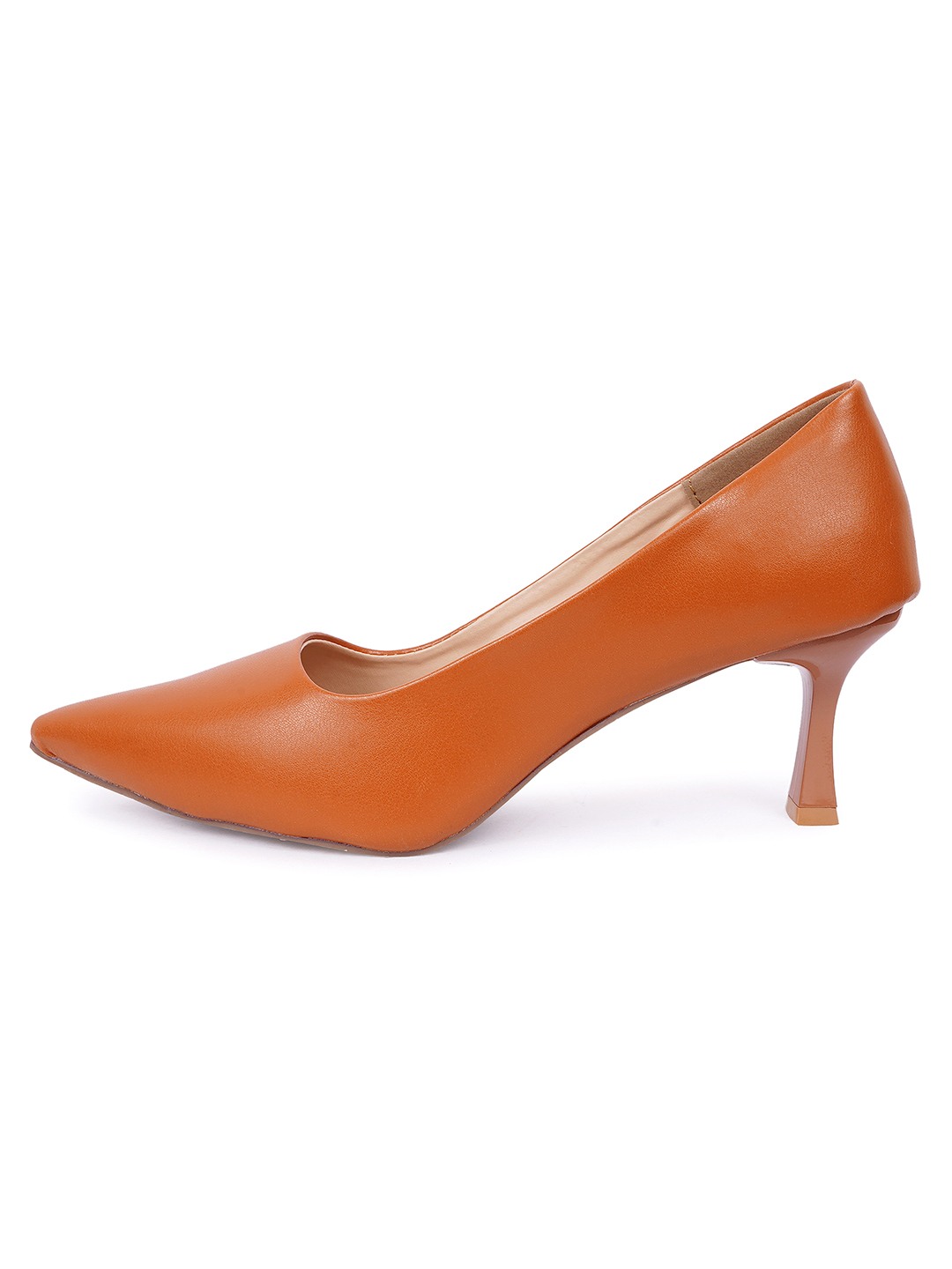 Pointed backstrap Pumps