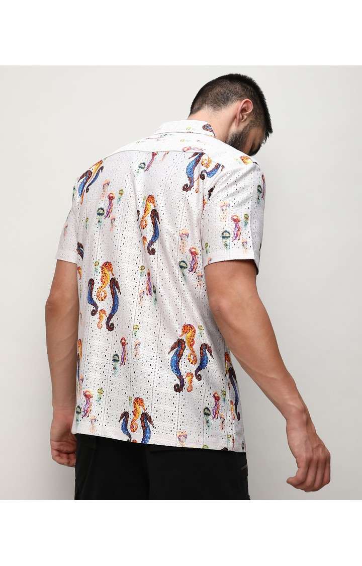 Men's White Printed Casual Shirts
