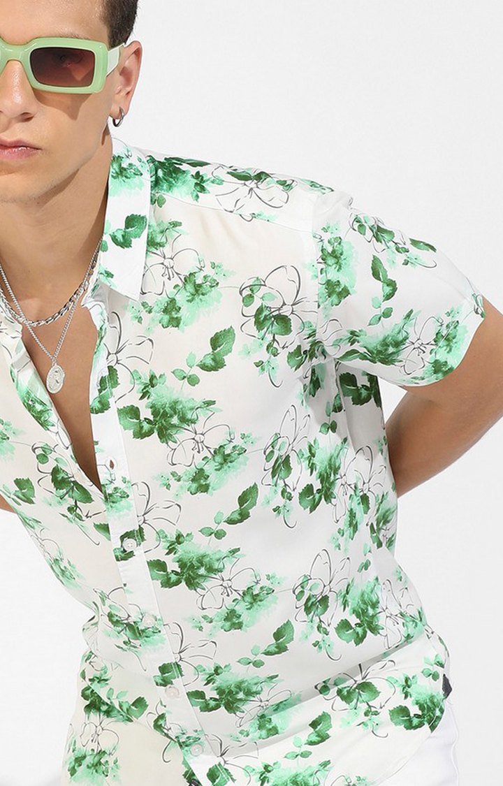 Men's Green and White Rayon Printed Casual Shirts