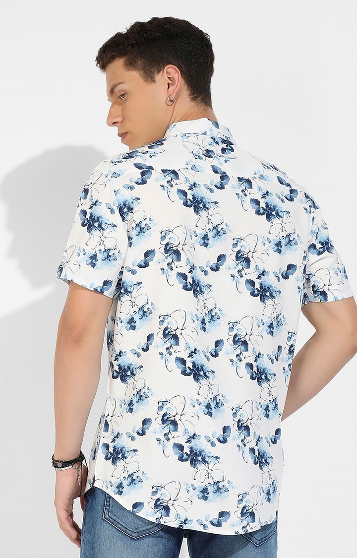 Men's Blue and White Rayon Printed Casual Shirts