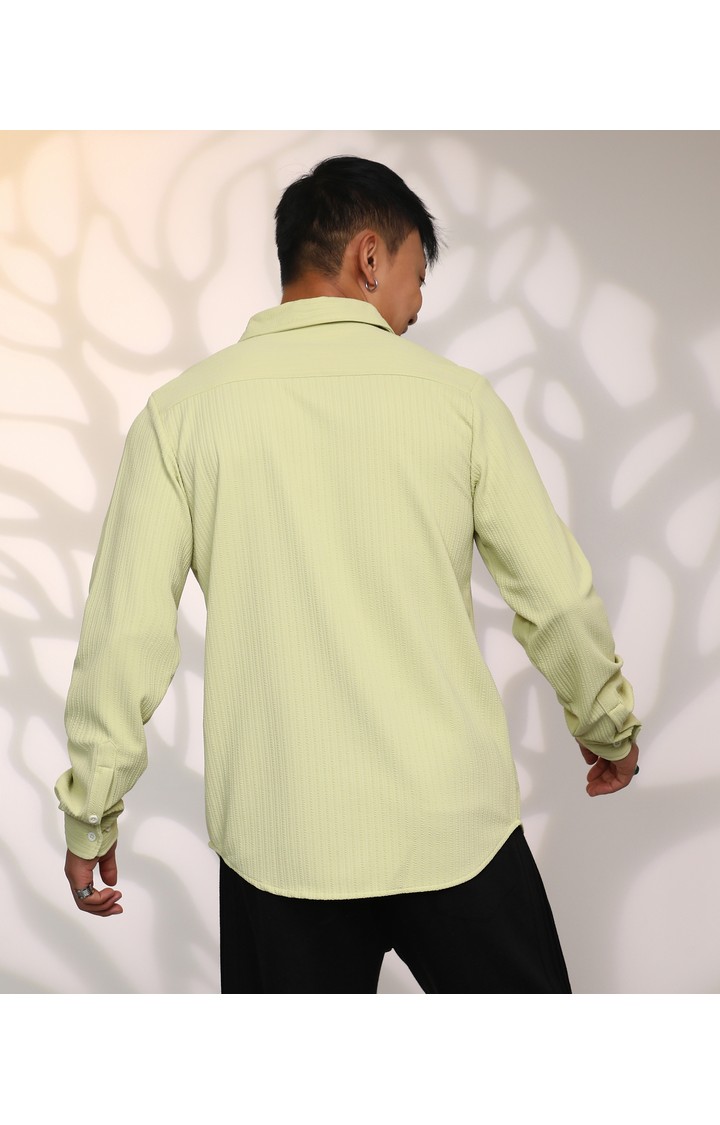 Men's Green Solid Casual Shirts