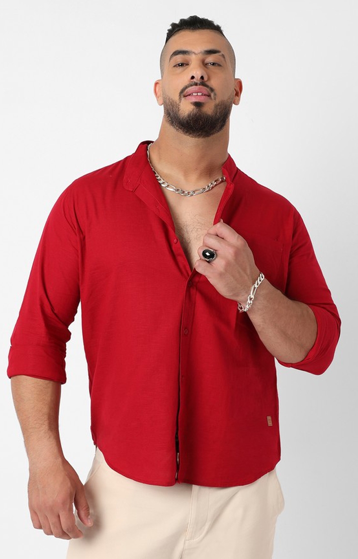 Instafab Plus | Men's Crimson Red Basic Button-Up Shirt