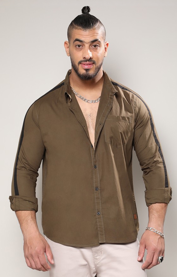 Men's Green Solid Casual Shirts
