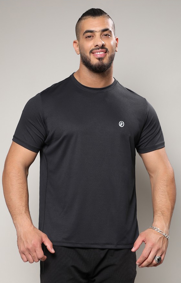 Instafab Plus | Men's Jet Black Basic Activewear T-Shirt