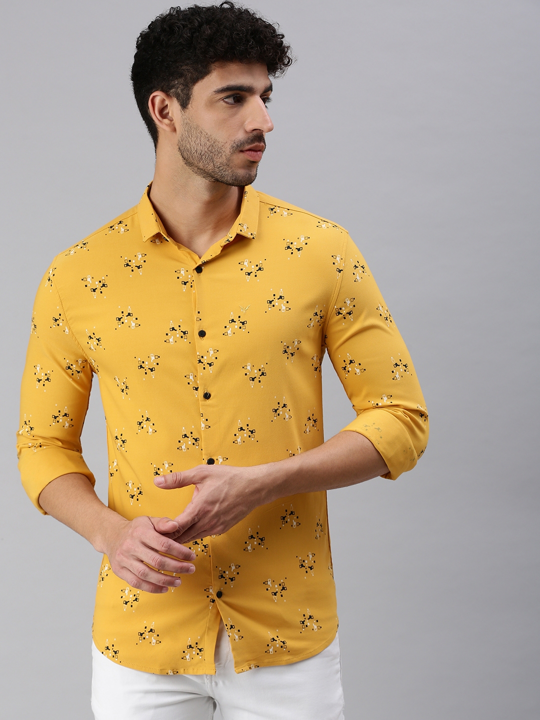 Showoff | SHOWOFF Men Yellow Printed Spread Collar Full Sleeves Casual Shirt 1