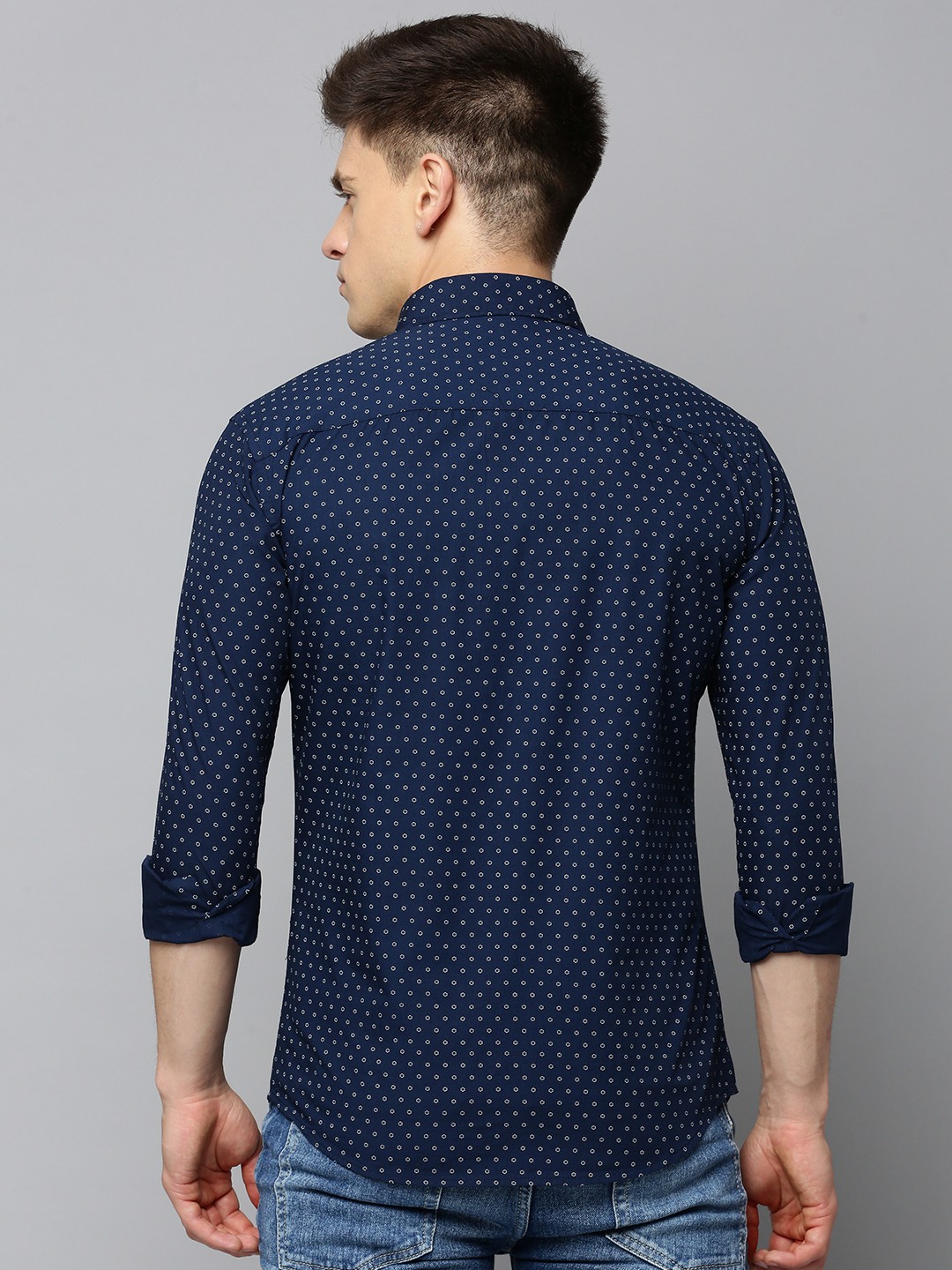 SHOWOFF Men's Spread Collar Printed Navy Blue Regular Fit Shirt