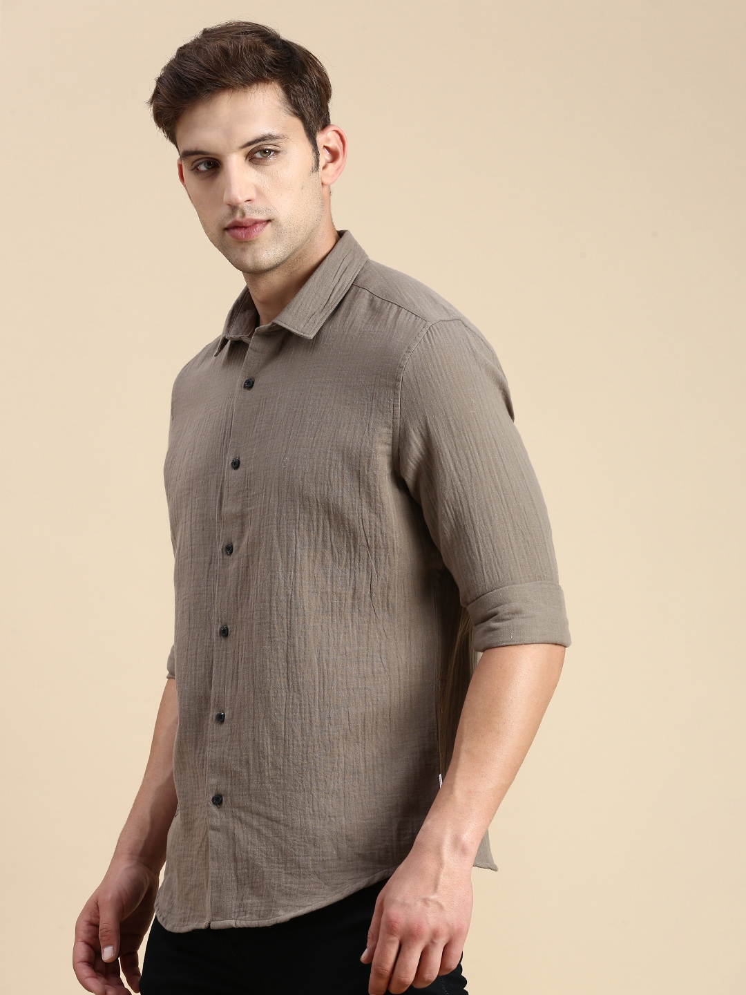 Showoff | SHOWOFF Men's Spread Collar Taupe Slim Fit Solid Shirt 2