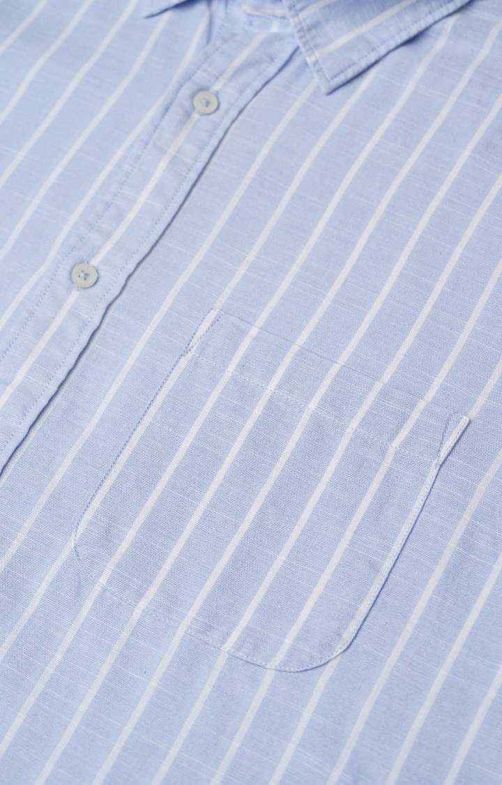SUBTRACT-Men Sky Blue Striped Comfort Fit Spread Collar Casual Shirt