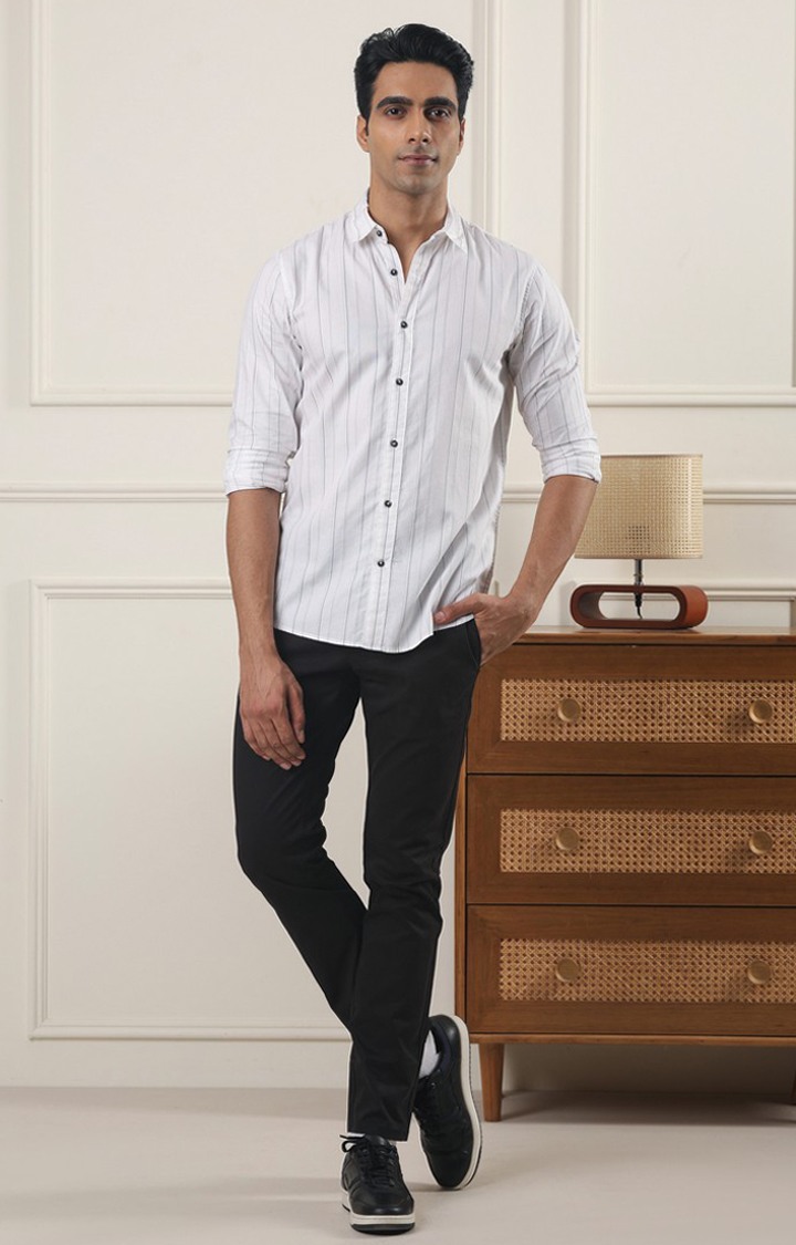 SUBTRACT-Men White Striped Comfort Fit Spread Collar Casual Shirt