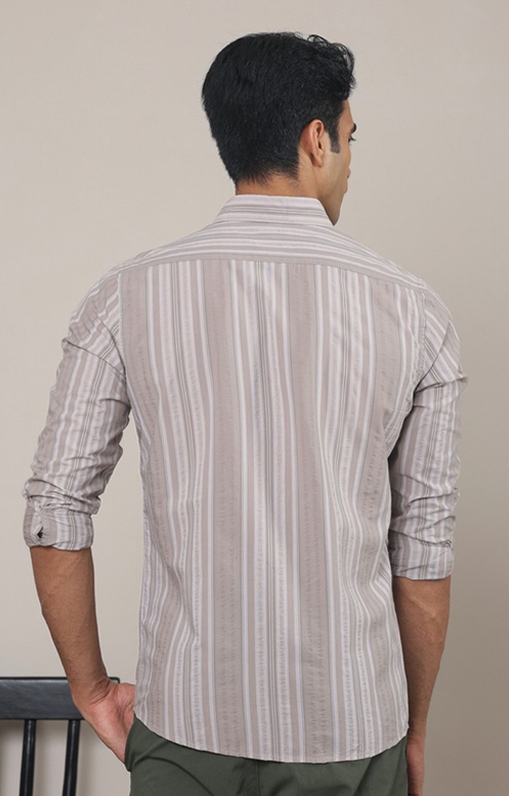 SUBTRACT-Men Ash Grey Striped Comfort Fit Spread Collar Casual Shirt