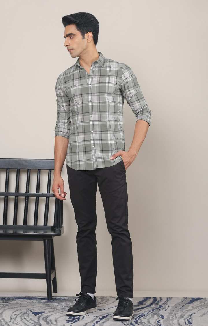SUBTRACT-Men Grey Checked Comfort Fit Spread Collar Casual Shirt