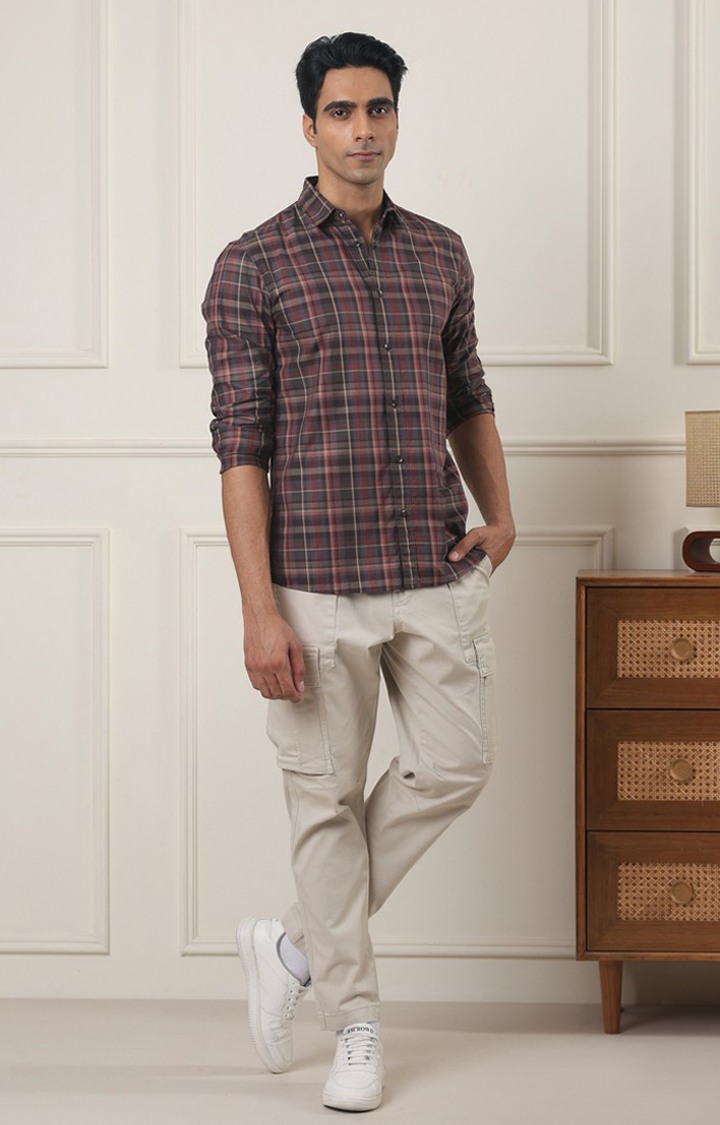 SUBTRACT-Men Maroon Checked Comfort Fit Spread Collar Casual Shirt