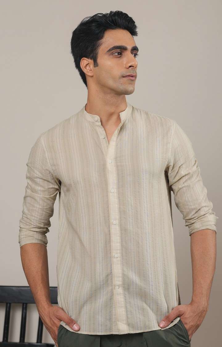 SUBTRACT-Men Cream Striped Comfort Fit Mandarin Collar Casual Shirt