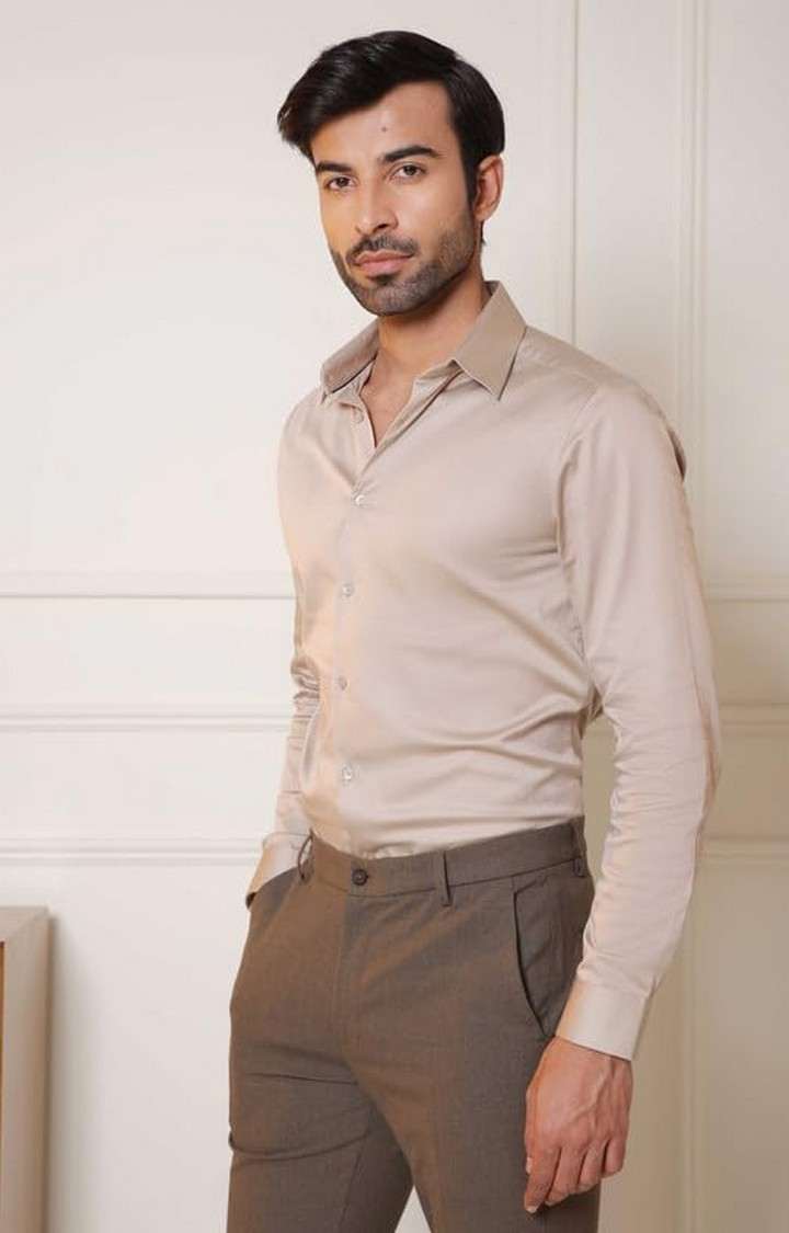 SUBTRACT-Men Hazelwood Slim Fit Solid Spread Collar Cotton Satin Evening Shirt