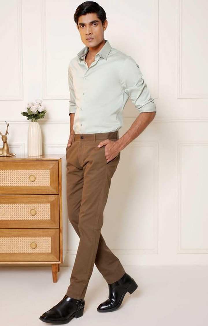 SUBTRACT-Men Sage Green Slim Fit Solid Spread Collar Cotton Satin Evening Shirt