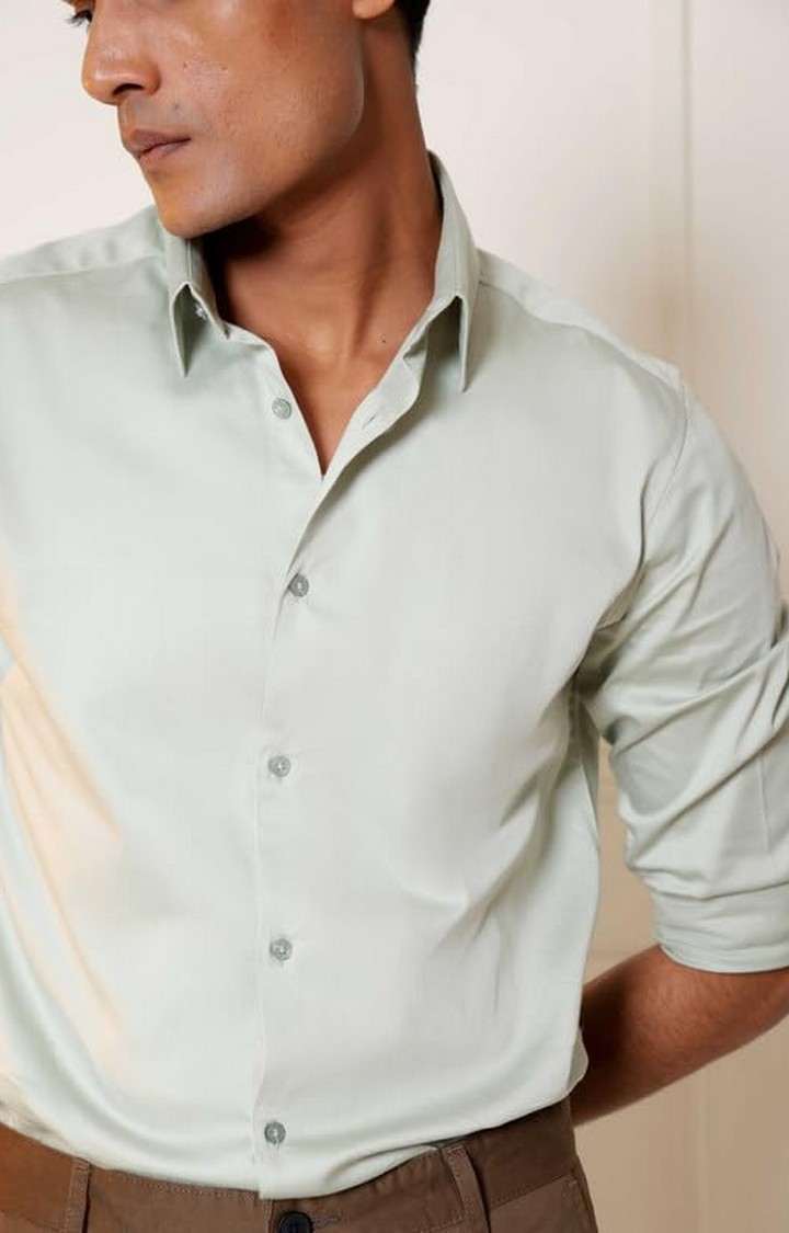 SUBTRACT-Men Sage Green Slim Fit Solid Spread Collar Cotton Satin Evening Shirt