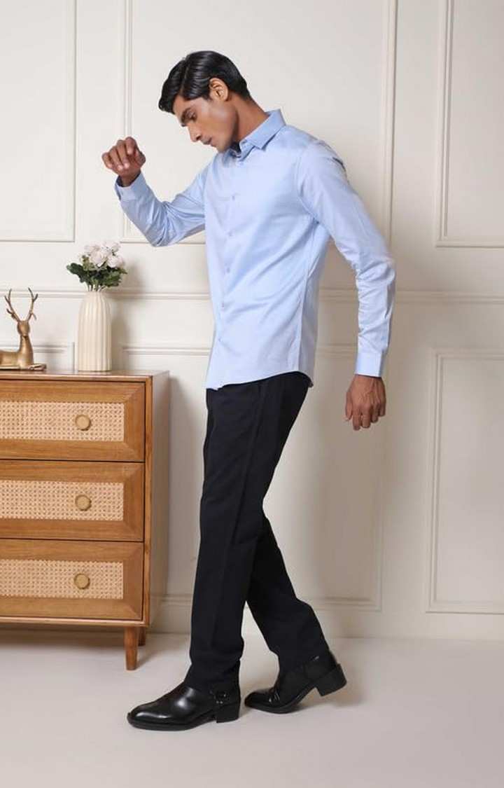SUBTRACT-Men Sky Blue Slim Fit Solid Spread Collar Cotton Satin Evening Shirt