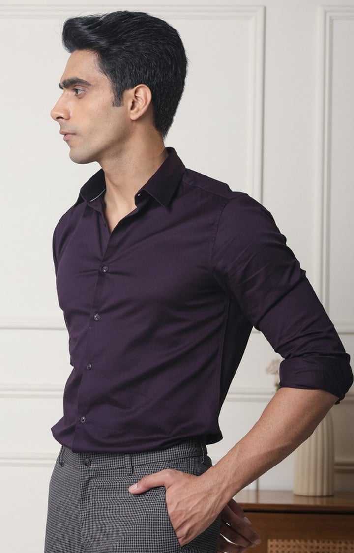 SUBTRACT-Men Wine Slim Fit Solid Spread Collar Cotton Satin Evening Shirt