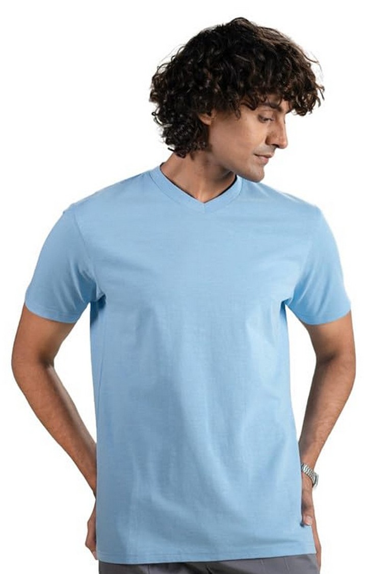 SUBTRACT-Men Airy Blue Comfort Fit Slub Textured V-Neck Casual T-Shirt