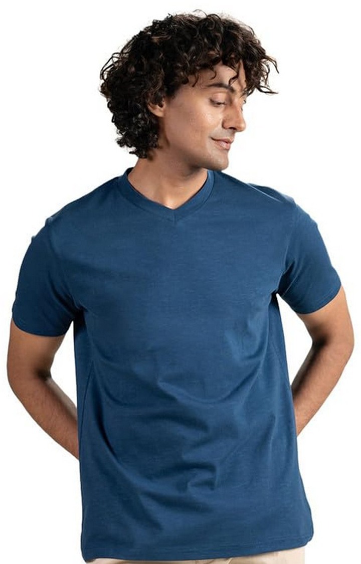 SUBTRACT-Men Denim Blue Comfort Fit Slub Textured V-Neck Casual T-Shirt