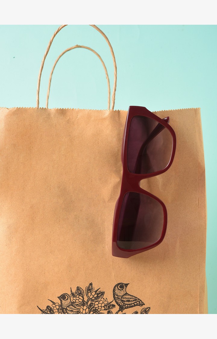 Haute Sauce By Campus Sutra Unisex Black Lens & Black Butterfly Sunglasses With Uv Protected Lens