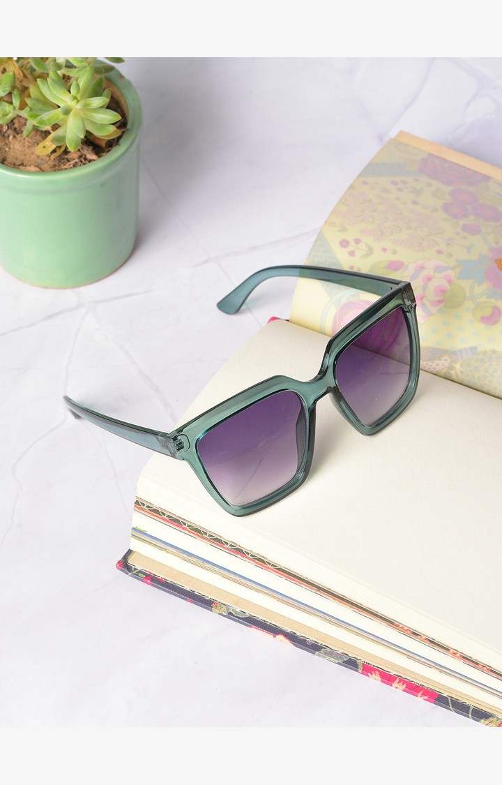 Haute Sauce By Campus Sutra Unisex Black Lens & Green Wayfarer Sunglasses With Uv Protected Lens