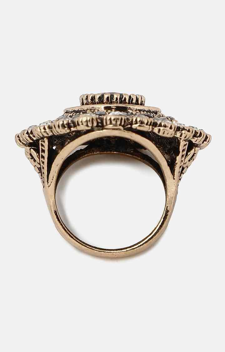 SOHI Gold-Plated Green Stone-Studded Finger Ring