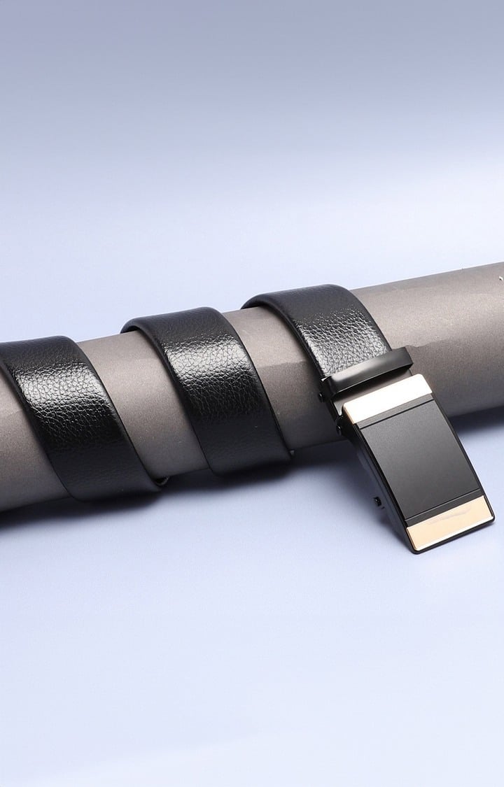French Accent Black Solid Single Clothing Accessory