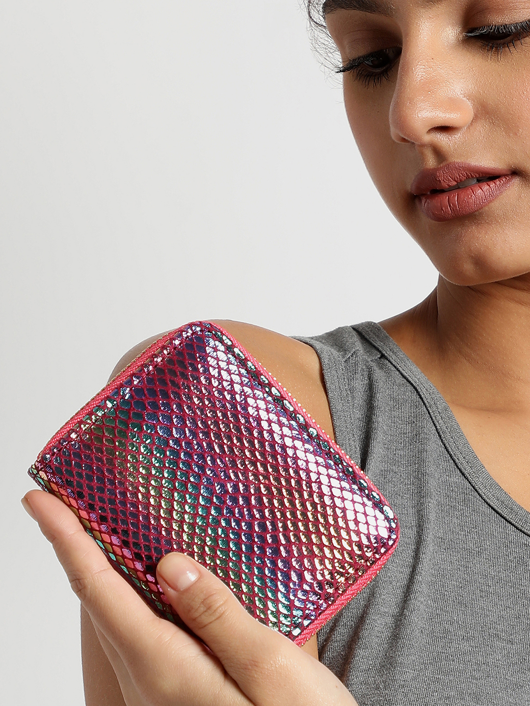 Haute Sauce By Campus Sutra Women Geometric Textured Pu Zip Around Wallet