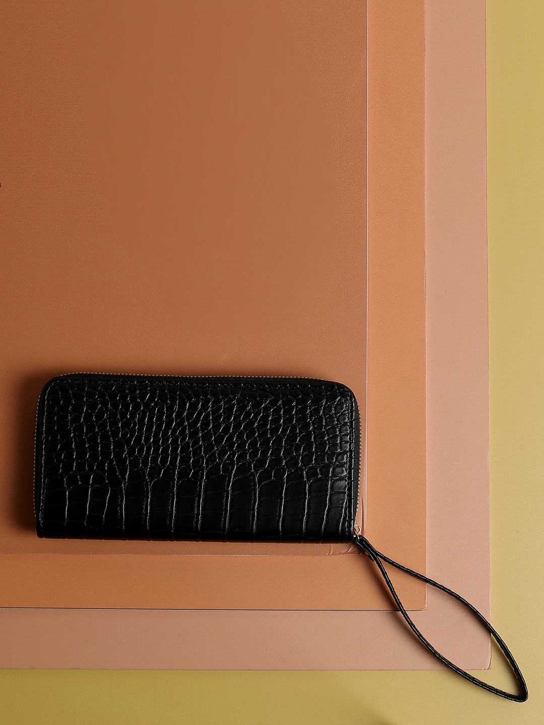 Haute Sauce By Campus Sutra Women Textured Pu Zip Around Wallet