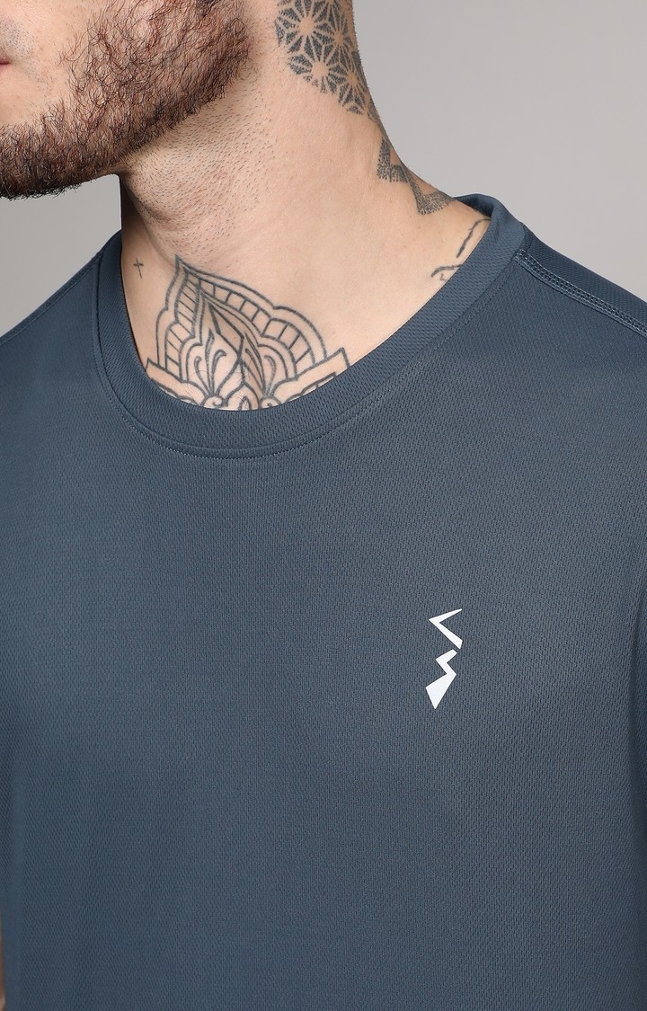 Men's Dark Grey Solid Activewear T-Shirt