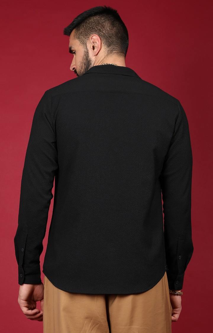 Men's Black Solid Casual Shirts