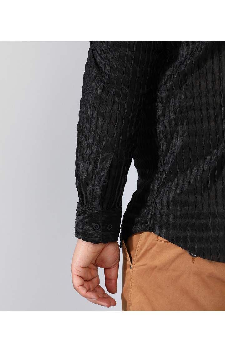 Men's Black Solid Casual Shirts
