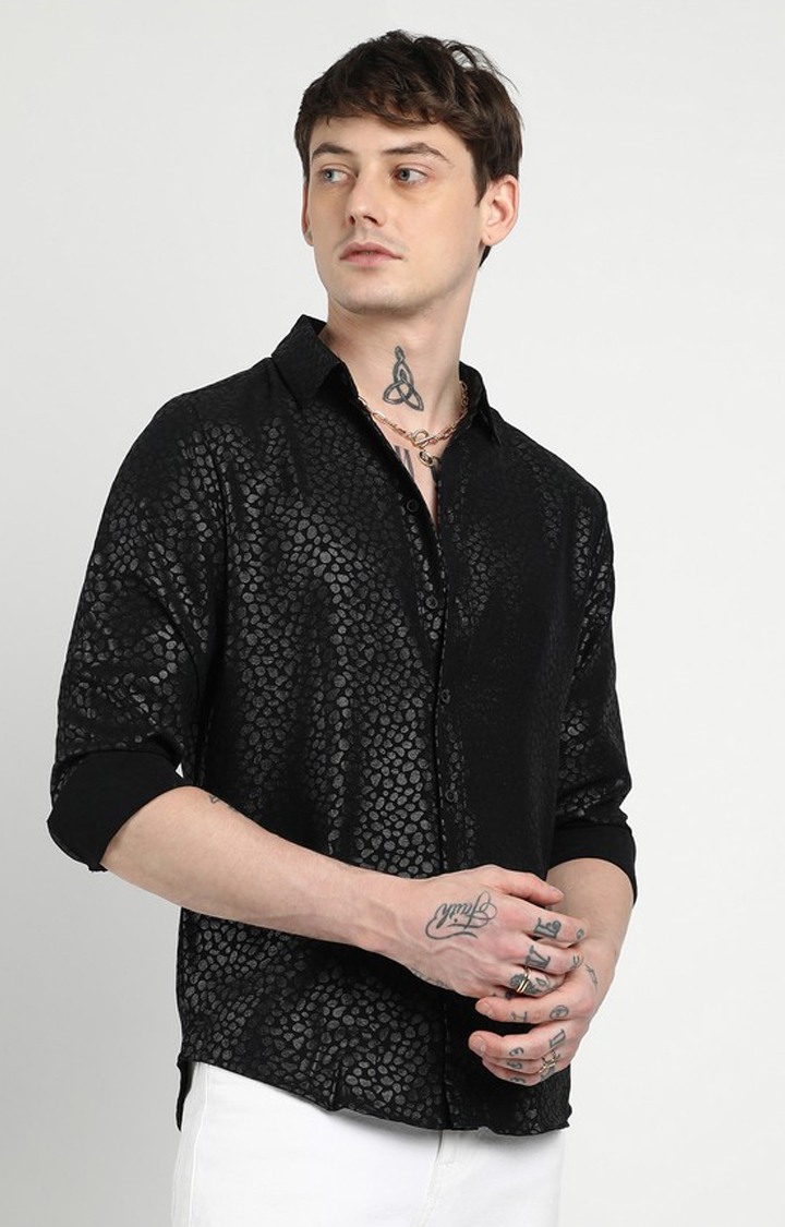 Men's Black Solid Casual Shirts