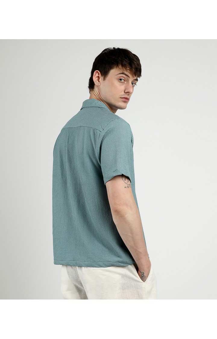 Men's Green Solid Casual Shirts