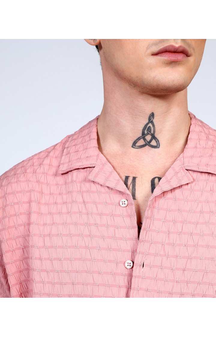 Men's Pink Solid Casual Shirts