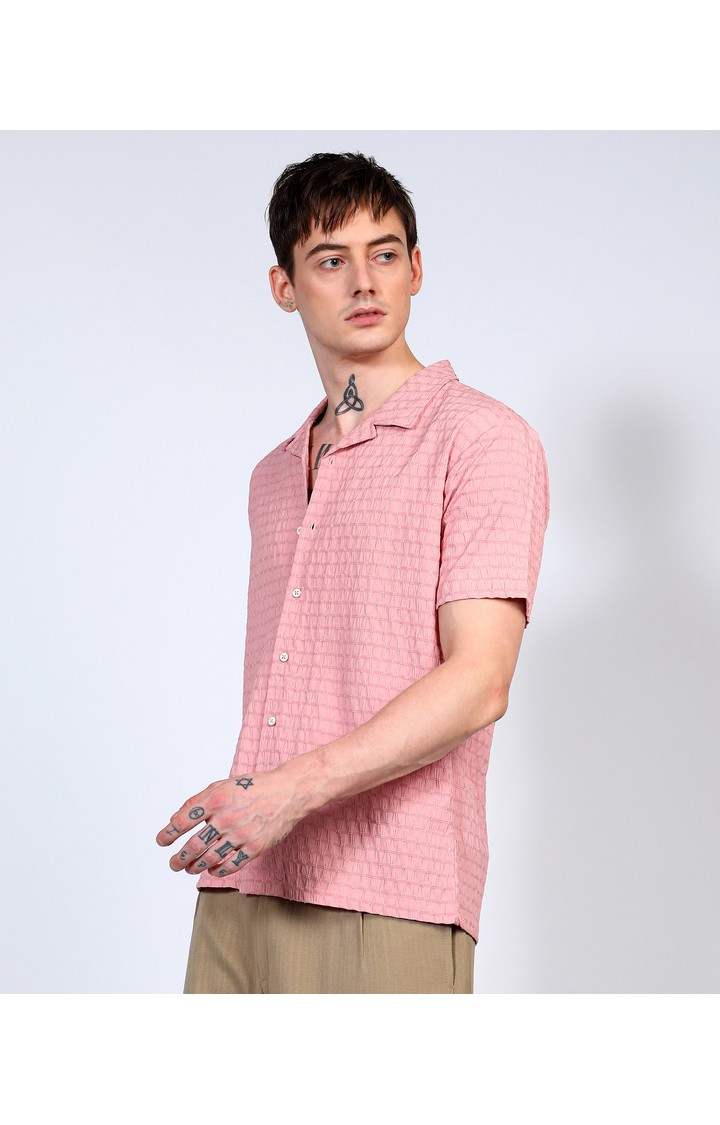 Men's Pink Solid Casual Shirts