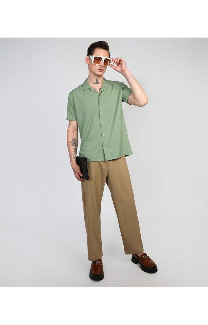 Men's Green Solid Casual Shirts